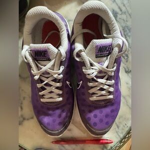 purple polka dot Nike Lunarswift 2